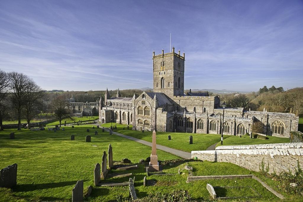 Pensjonat Penrhiw Priory St David's Zewnętrze zdjęcie